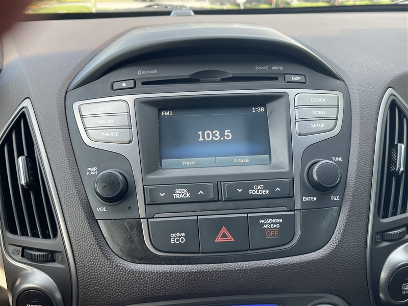 2015 Hyundai Tucson Limited - Photo 13