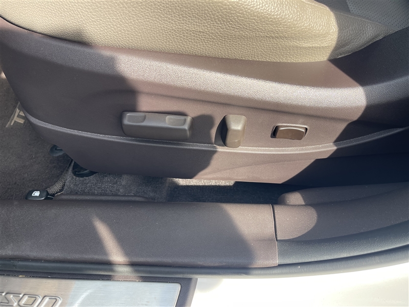 2015 Hyundai Tucson Limited - Photo 24